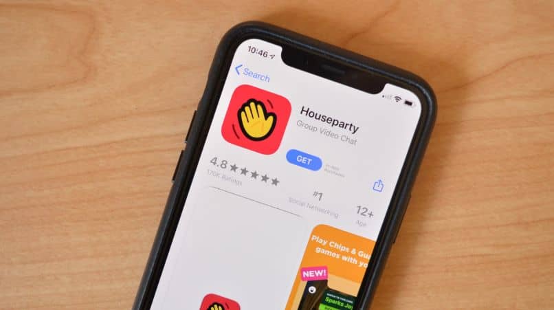 mobiili puinen pöytä app store houseparty