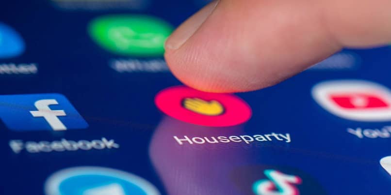 dedo smartphone HouseParty icono