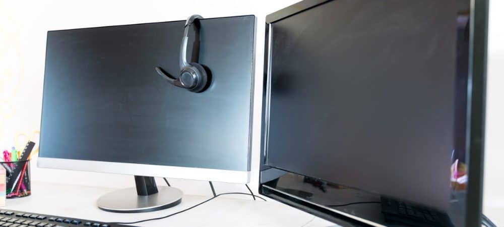 dual monitors computer screen featured