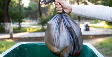 trash can featured 1000x450