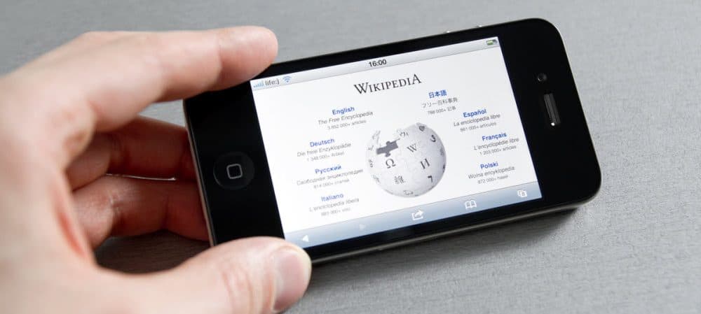 wikipedia mobile featured