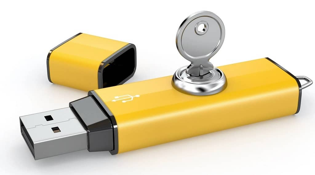 1627088379 pendrive amarillo