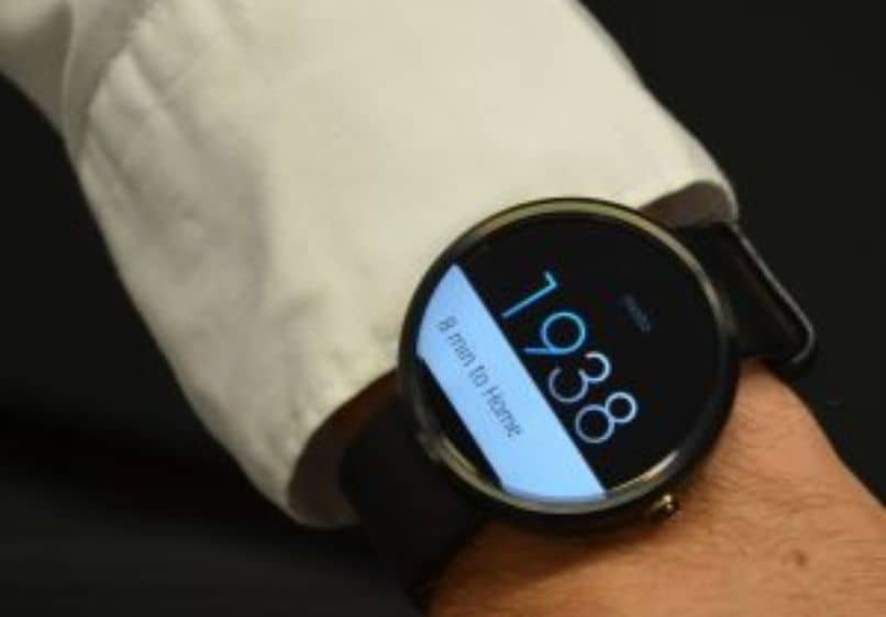 smartwatch mano