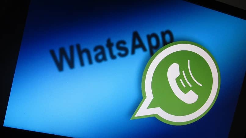 whatsapp logo pantalla